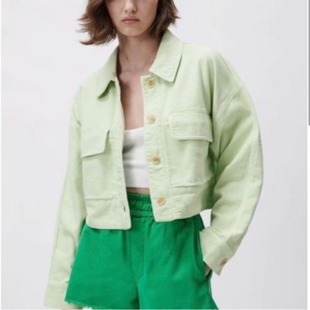 Zara Cropped Jean Jacket - NWOT